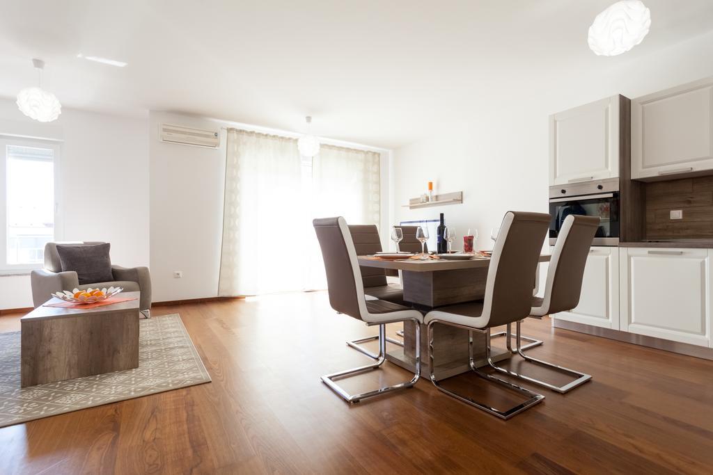 Deluxe Neli Apartments ザダル エクステリア 写真